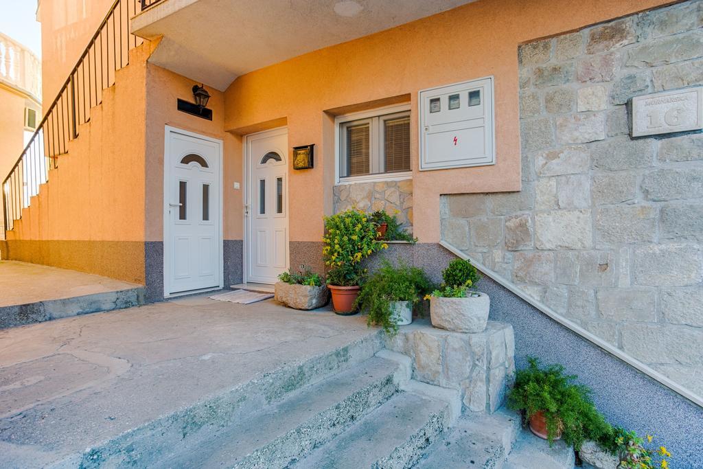 Tomo Apartment سبليت المظهر الخارجي الصورة